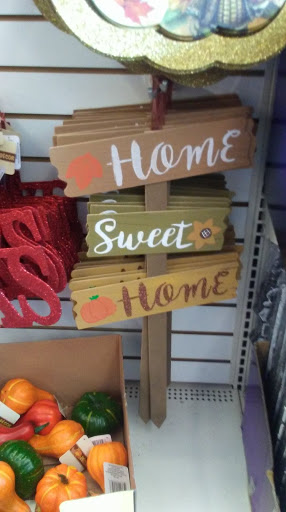 Dollar Store «Dollar Tree», reviews and photos, 790 Arlington Ridge #301, Akron, OH 44312, USA