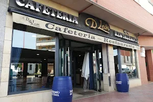 Restaurante D'León image