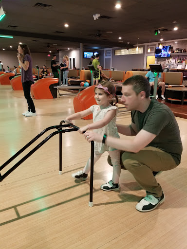 Bowling Alley «East Windsor Bowl & Recreation Center», reviews and photos, 529 US-130, East Windsor, NJ 08520, USA