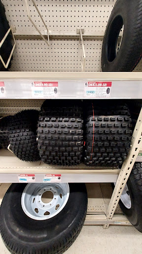 Home Improvement Store «Tractor Supply Co.», reviews and photos, 2385 E Market St, Harrisonburg, VA 22801, USA