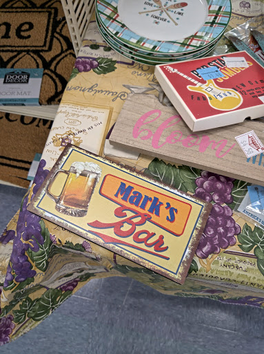 Home Goods Store «Christmas Tree Shops», reviews and photos, 1298 Worcester St, Natick, MA 01760, USA