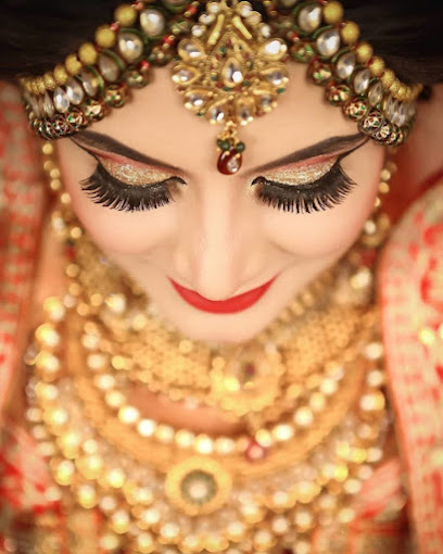 The Chahat Arora Salon and Academy - Best Bridal Makeup Artist in Ferozepur, Eyelashes Services, Nail Extension Services
