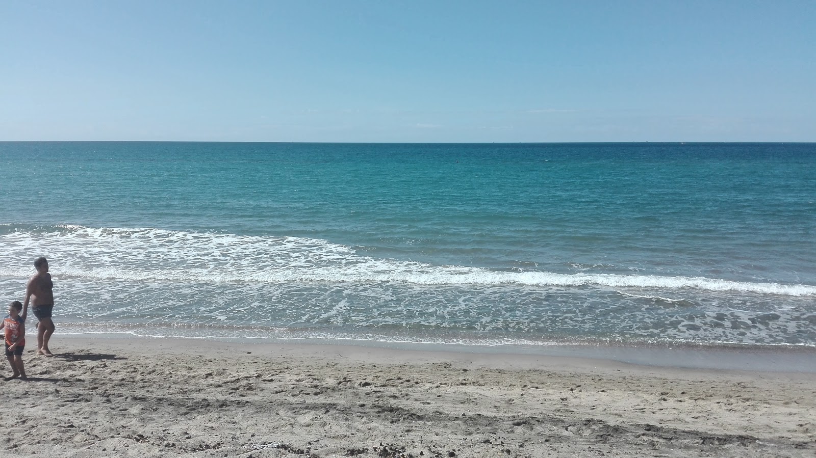 Foto de Marina di Ascea beach II - lugar popular entre os apreciadores de relaxamento