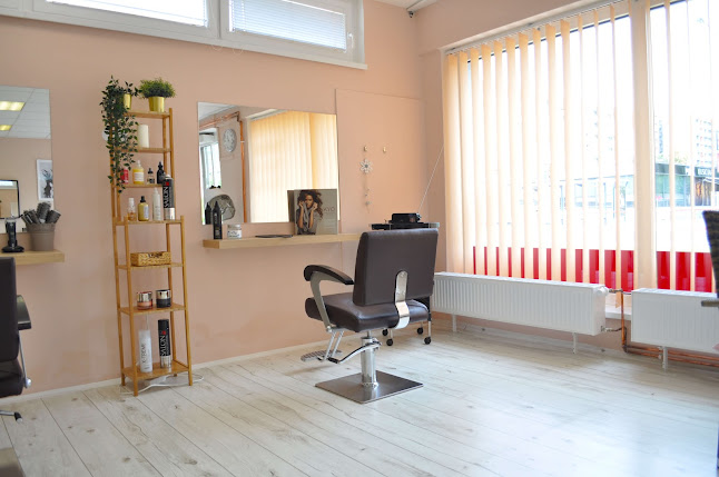 Kadeřnictví Kladno Kročehlavy - Salon Ella - Kadeřnictví