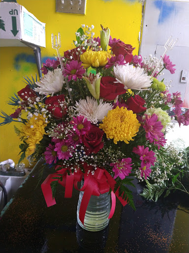 Florist «Flowers Vs Flowers», reviews and photos, 414 Main St, Paterson, NJ 07501, USA