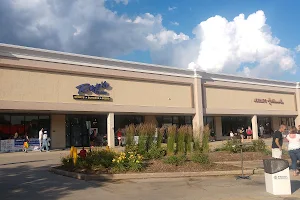 Rolling Meadows Shopping Center image