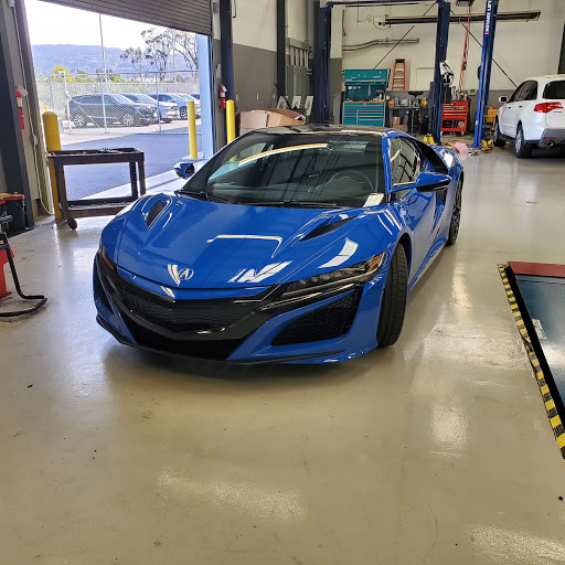 Acura Dealer «Oakland Acura», reviews and photos, 277 27th St, Oakland, CA 94612, USA