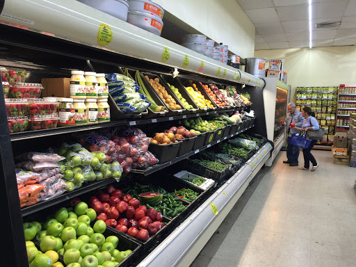 Supermarket «Tropical Supermarket», reviews and photos, 4019 W Hillsborough Ave, Tampa, FL 33614, USA