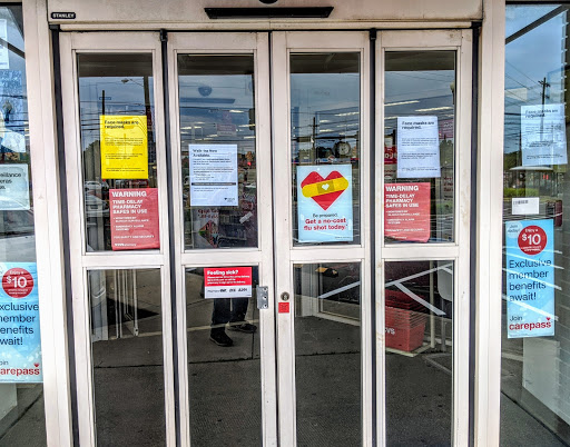 CVS, 14372 Snow Rd, Brook Park, OH 44142, USA, 