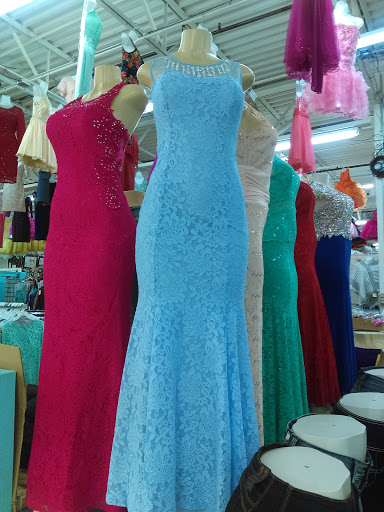 Shopping Mall «Federal Mexicana Mall», reviews and photos, 2970 W Barberry Pl, Denver, CO 80204, USA