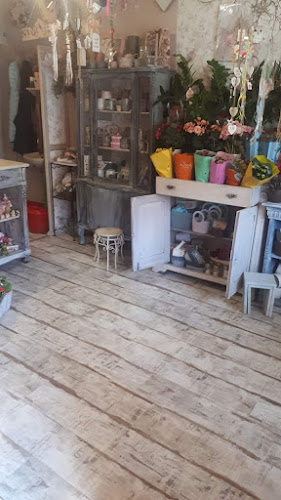 Opinii despre Virágmozaik în Bátaszék - Virágárus