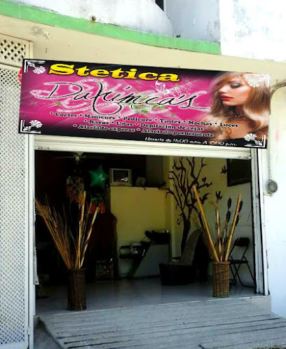 Daximca's Salon