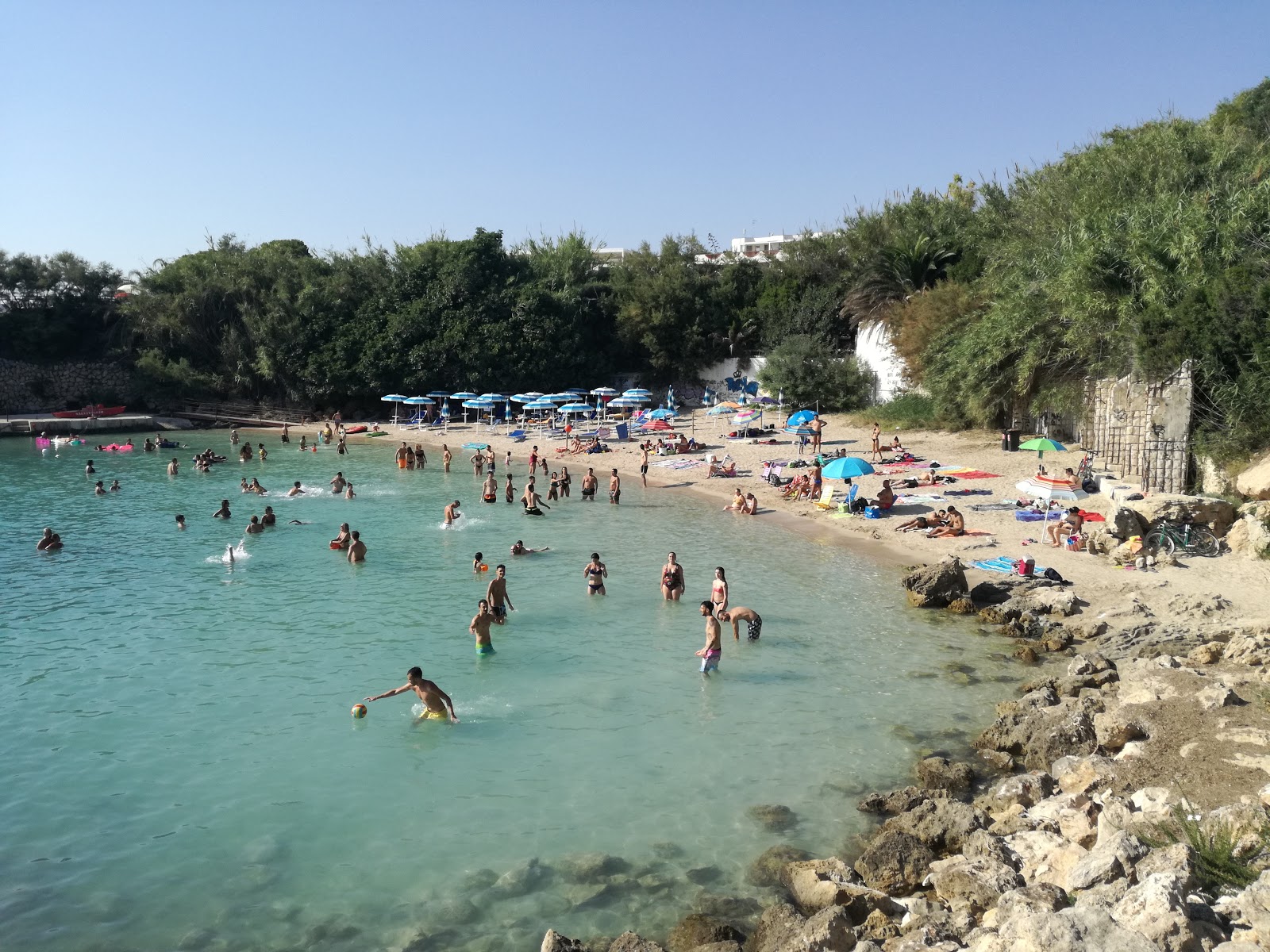 Spiaggia di Porto Cupo 🏖️ Taranto, Italy - detailed features, map, photos, image size:1600x1200