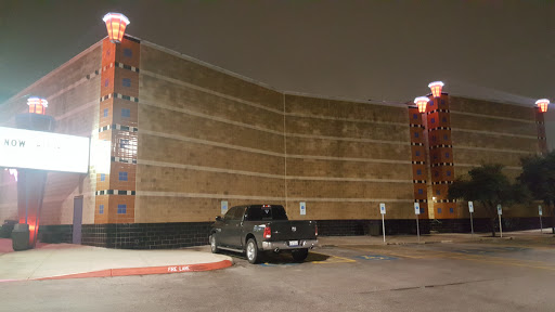 Movie Theater «Regal Fiesta Stadium 16», reviews and photos, 12631 Vance Jackson Rd, San Antonio, TX 78230, USA