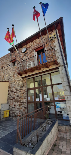 Robledillo de la Jara Town Hall en Robledillo de la Jara
