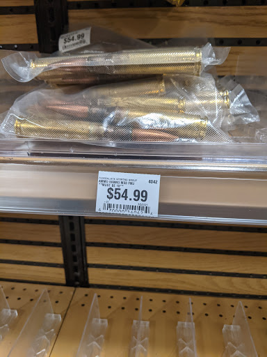 Sporting Goods Store «SCHEELS», reviews and photos, 1850 Adams St, Mankato, MN 56001, USA