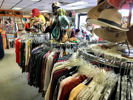 Boutique «Everchanging Seasons Consignment Boutique», reviews and photos, 710 Forest Ave, Portland, ME 04103, USA