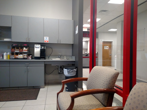 Kia Dealer «Ourisman Kia», reviews and photos, 4105 Auto Park Cir, Chantilly, VA 20151, USA