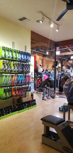 Shoe Store «Fleet Feet Sports», reviews and photos, 2311 J St, Sacramento, CA 95816, USA