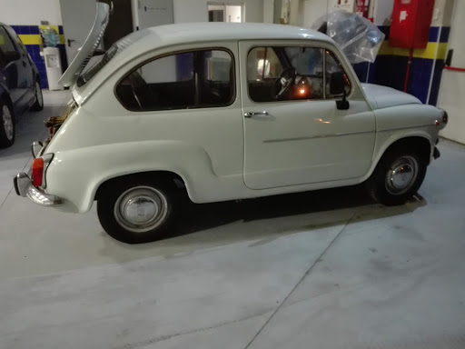 A Y J AUTOS SIGÜENZA en Sigüenza, Guadalajara