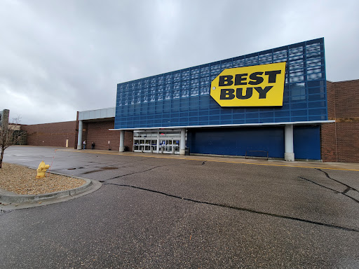 Electronics Store «Best Buy», reviews and photos, 1643 County Road B2 W, St Paul, MN 55113, USA