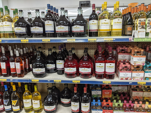 Liquor Store «Tiverton Liquor Store», reviews and photos, 65 Main Rd, Tiverton, RI 02878, USA
