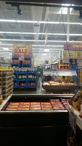 Grocery Store «Superior Grocers», reviews and photos, 11202 Crenshaw Blvd, Inglewood, CA 90303, USA