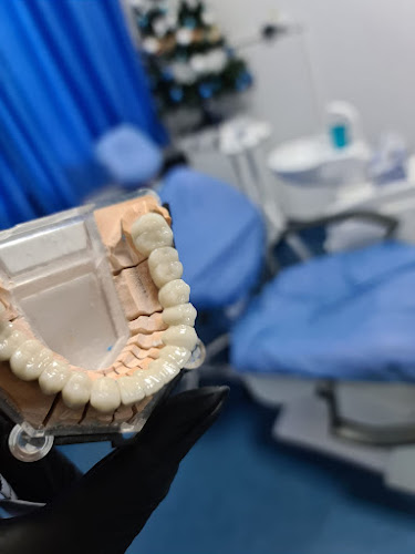 Opinii despre Stomatologie Dr. Valeriu în <nil> - Dentist