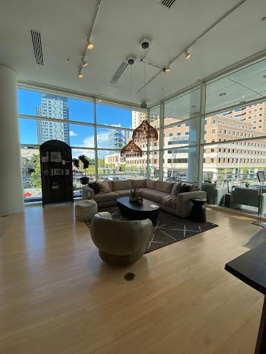 Furniture Store «Crate and Barrel», reviews and photos, 555 Bellevue Way NE, Bellevue, WA 98004, USA