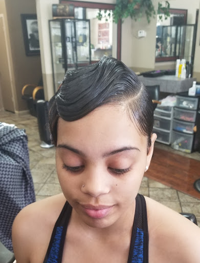 Beauty Salon «Sista Sista Beauty Salon», reviews and photos, 1949 W Cass St, Tampa, FL 33606, USA