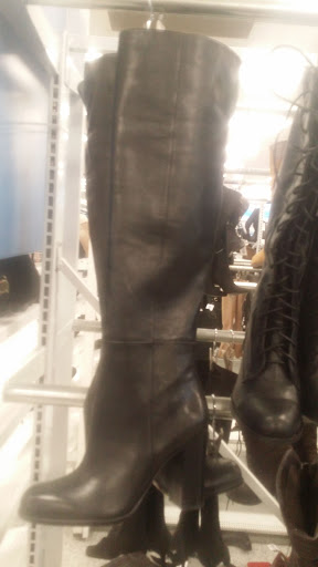 Clothing Store «Ross Dress for Less», reviews and photos, 2936 Interstate 45 N, Conroe, TX 77303, USA