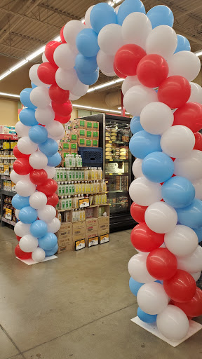 Grocery Store «Grocery Outlet Bargain Market», reviews and photos, 2001 W Whittier Blvd, La Habra, CA 90631, USA