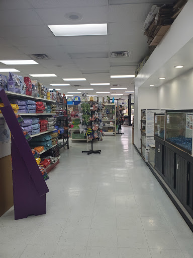 Pet Store «Inland Reef Pet Store», reviews and photos, 817 Cross Lanes Dr, Cross Lanes, WV 25313, USA