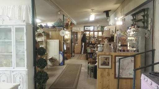 Architectural salvage store Victorville