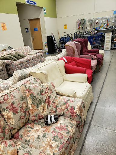 Thrift Store «Goodwill Store & Donation Center», reviews and photos, 5518 Touhy Ave, Skokie, IL 60077, USA