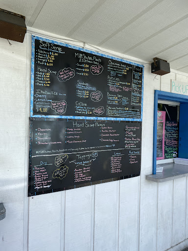 Ice Cream Shop «Frozen Gold Ice Cream Shoppe», reviews and photos, 104 Eddie Rd, New Smyrna Beach, FL 32168, USA