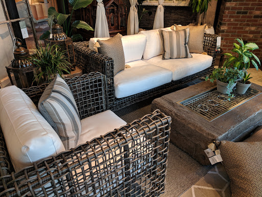Furniture Store «Arhaus», reviews and photos, 7030 E Greenway Pkwy, Scottsdale, AZ 85254, USA