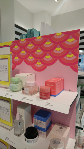 Cosmetics Store «SEPHORA», reviews and photos, 616 Southcenter Mall, Tukwila, WA 98188, USA