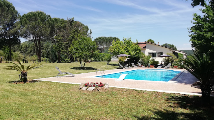 Photo Appartamento per vacanza in affitto Villa Marila 81051 Pietramelara