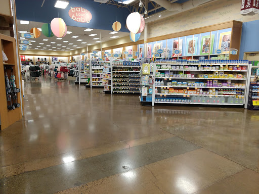 Grocery Store «Fred Meyer», reviews and photos, 22075 NW Imbrie Dr, Hillsboro, OR 97124, USA
