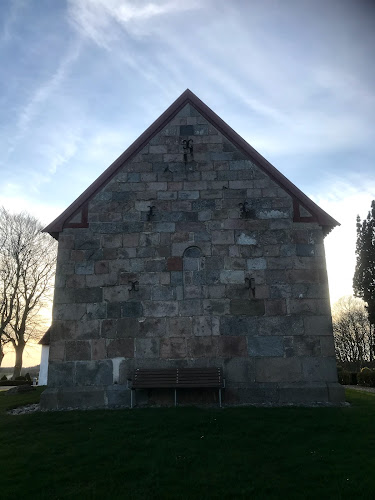 Øls Kirke - Kirke