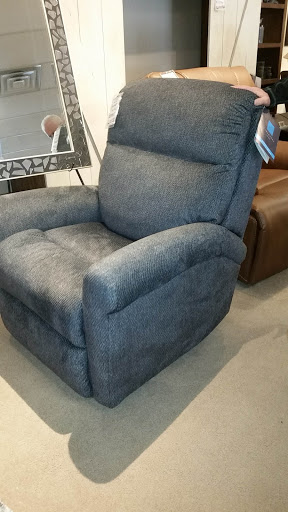 Furniture Store «Cedar Hill Furniture», reviews and photos, 960 E Dorothy Ln, Kettering, OH 45419, USA