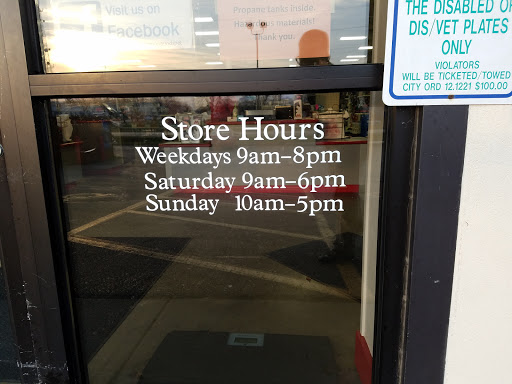 Pet Supply Store «Mounds Pet Food Warehouse», reviews and photos, 2110 S Stoughton Rd, Madison, WI 53716, USA