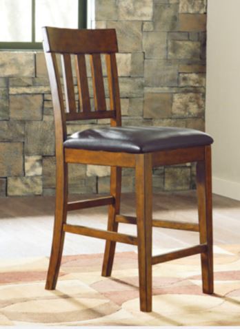 Furniture Store «Midwest Clearance Center», reviews and photos, 1316 W Lark Industrial Dr, Fenton, MO 63026, USA