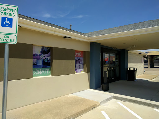 Thrift Store «Goodwill Store - Computer Parts», reviews and photos, 1600 Independence Pkwy, Plano, TX 75075, USA