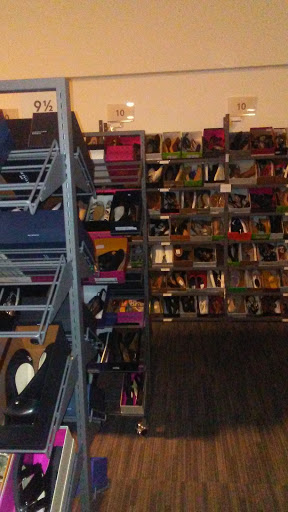 Department Store «Nordstrom Rack Lake Brandon Plaza», reviews and photos, 11201 Causeway Blvd, Brandon, FL 33511, USA