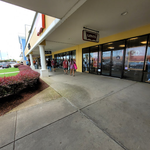Outlet Mall «Tanger Outlet Foley», reviews and photos, 2601 S McKenzie St, Foley, AL 36535, USA