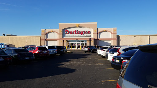 Clothing Store «Burlington Coat Factory», reviews and photos, 4701 N Harlem Ave, Harwood Heights, IL 60706, USA