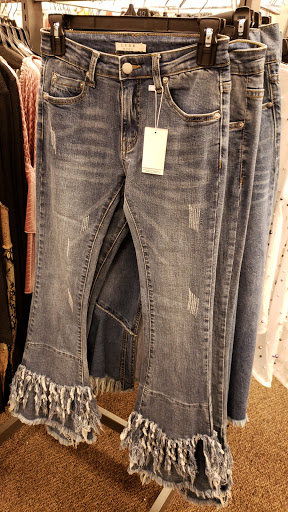 Department Store «Stein Mart», reviews and photos, 24955 Pico Canyon Rd, Stevenson Ranch, CA 91381, USA