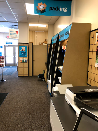 Shipping and Mailing Service «The UPS Store», reviews and photos, 4302 13th Ave S, Fargo, ND 58103, USA